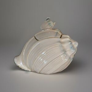 Adorable Conch Shell Seashell Cookie Jar Home Studio Shoreline Collection Beach